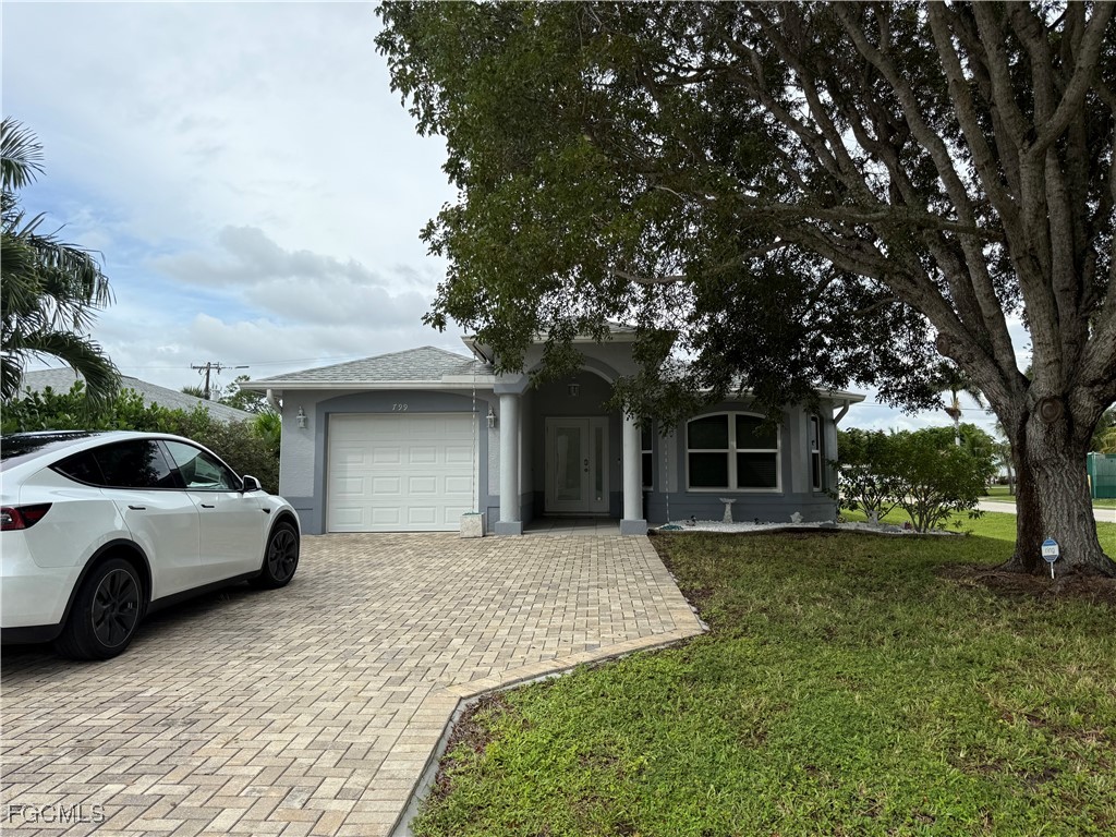 799 94th Avenue N Naples FL 34108 2025015019 image2