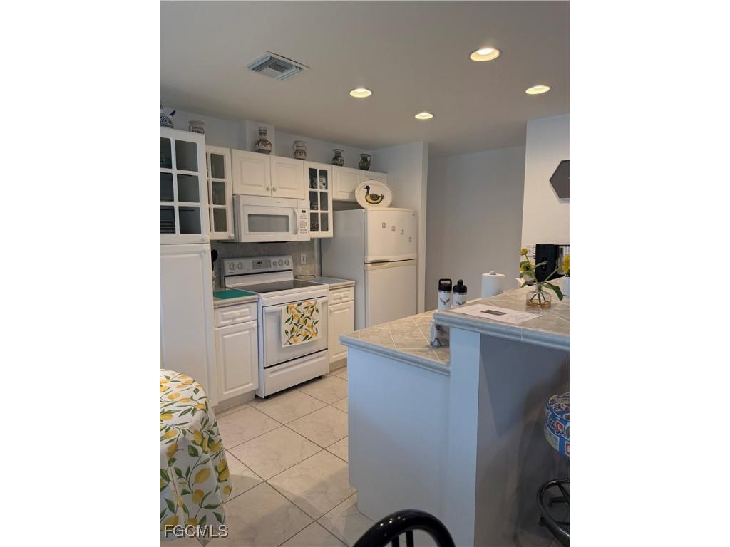 799 94th Avenue N Naples FL 34108 2025015019 image33