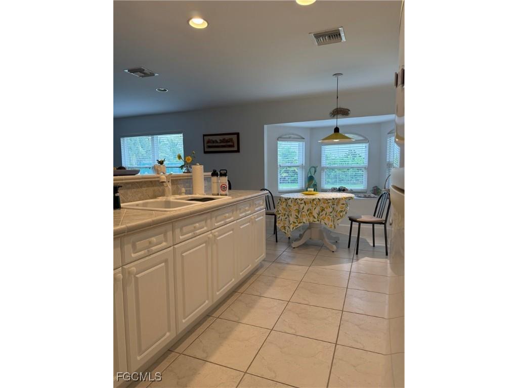 799 94th Avenue N Naples FL 34108 2025015019 image9