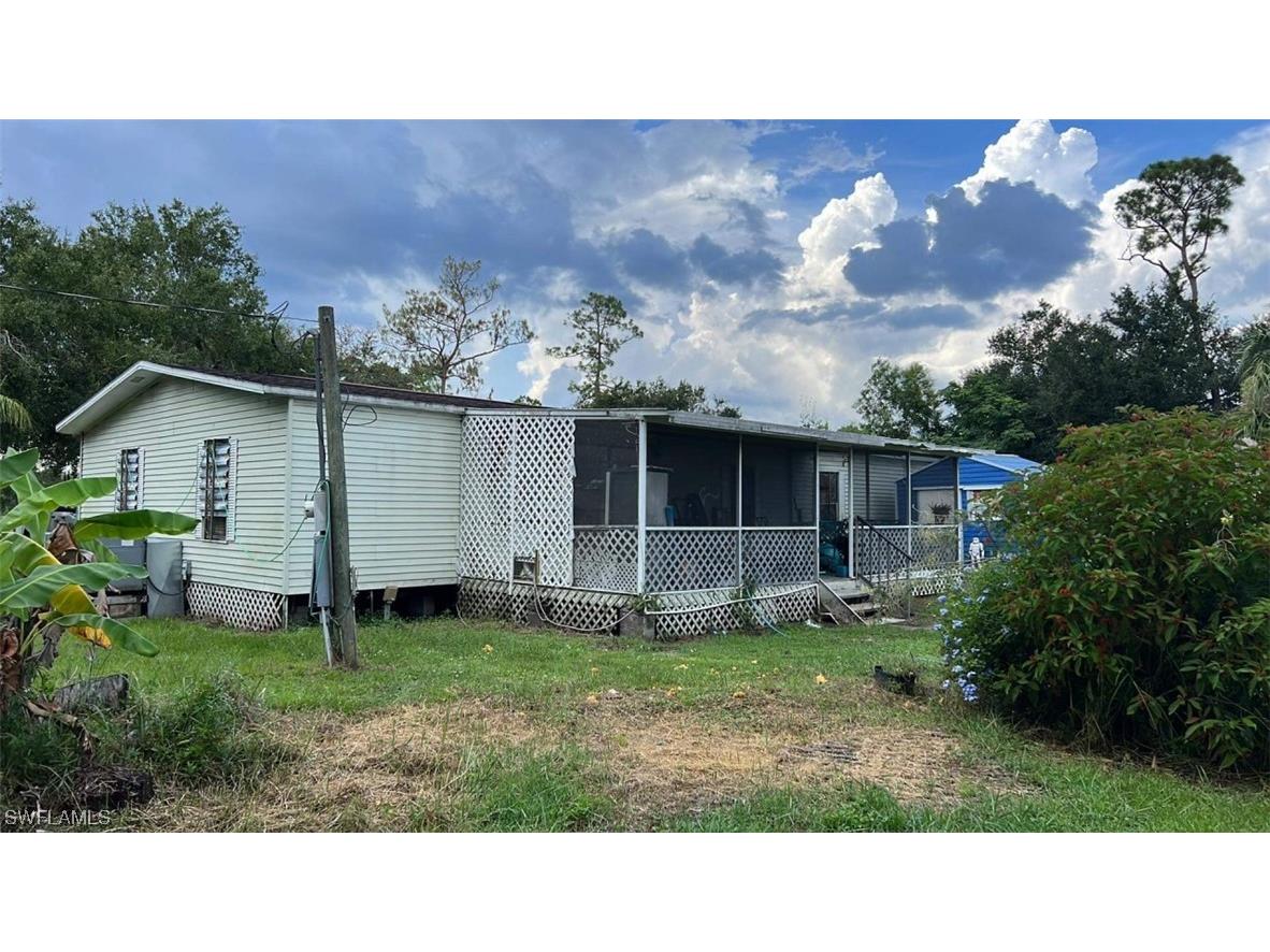 7993 Ebson Drive North Fort Myers FL 33917 223058791 image1