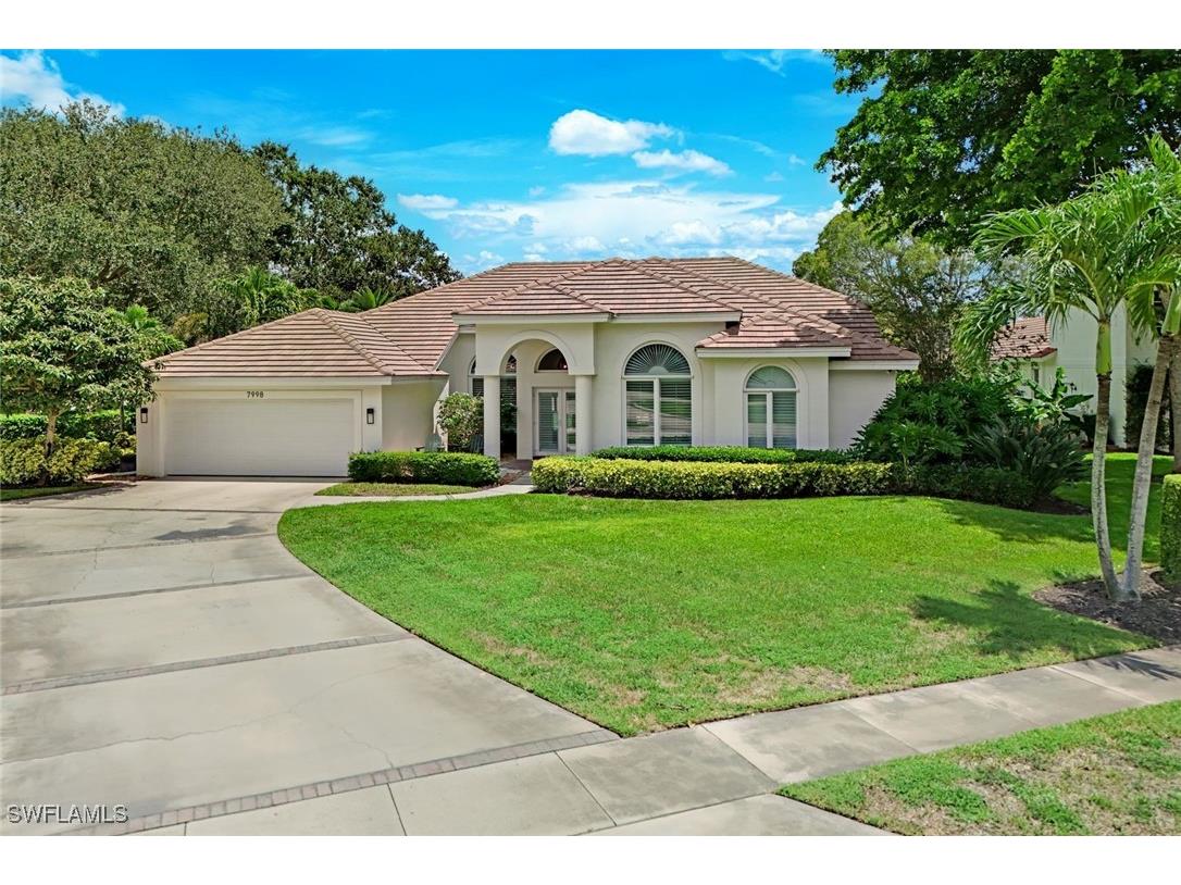 7998 Beaumont Court Naples FL 34109 225067606 image1
