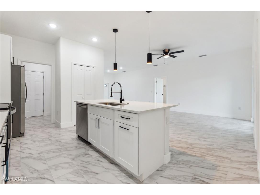 8 Cleat Court Placida FL 33946 225037702 image7