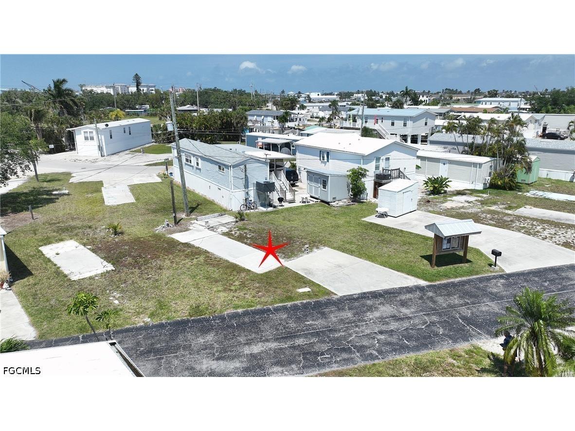 8 Helen Lane Fort Myers Beach FL 33931 2026018474 image1