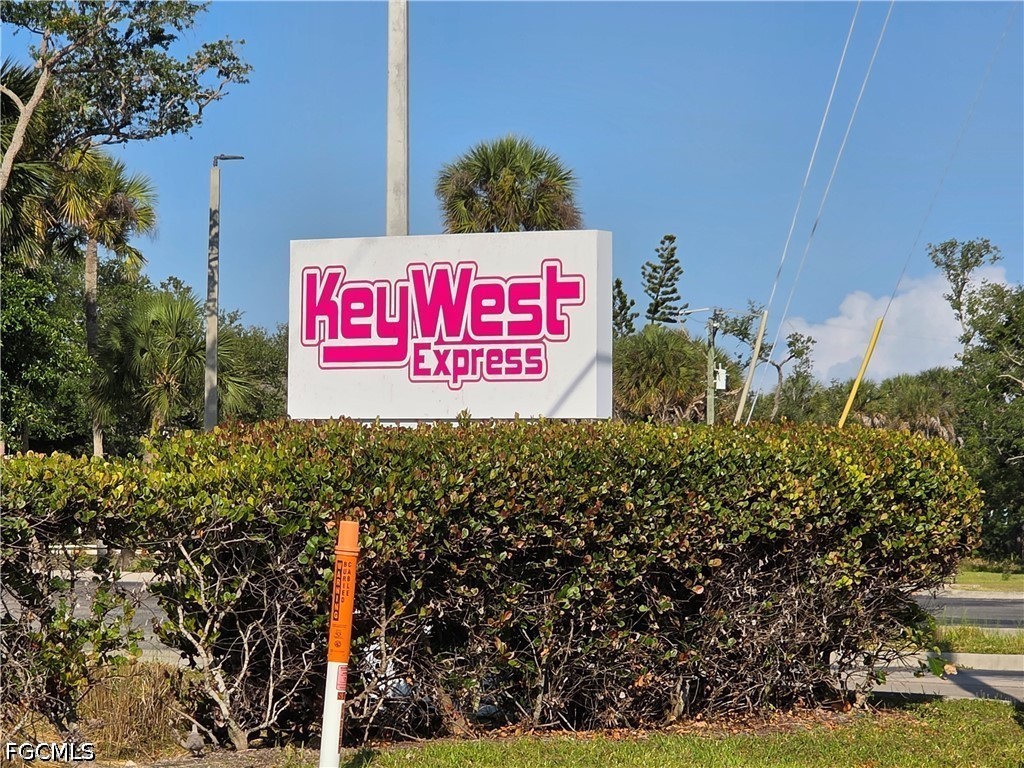 8 Helen Lane Fort Myers Beach FL 33931 2026018474 image17