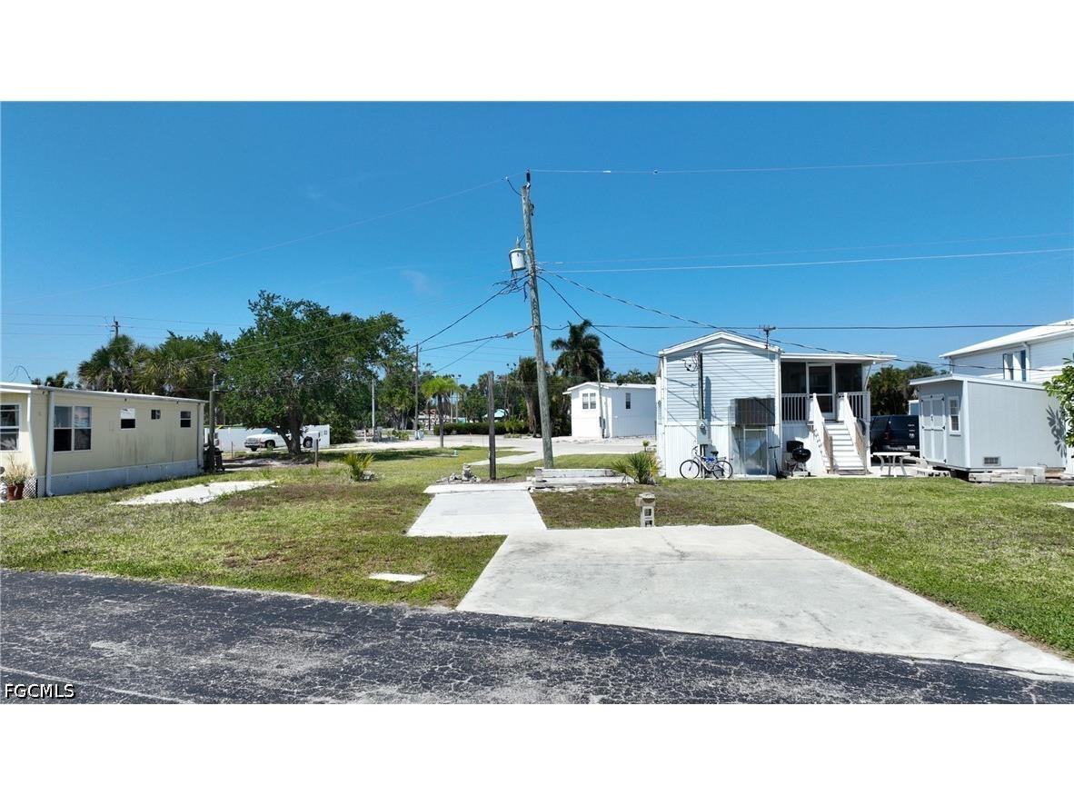 8 Helen Lane Fort Myers Beach FL 33931 2026018474 image23