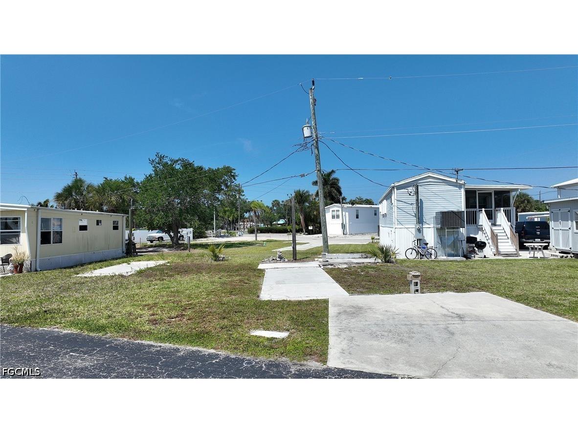 8 Helen Lane Fort Myers Beach FL 33931 2026018474 image24