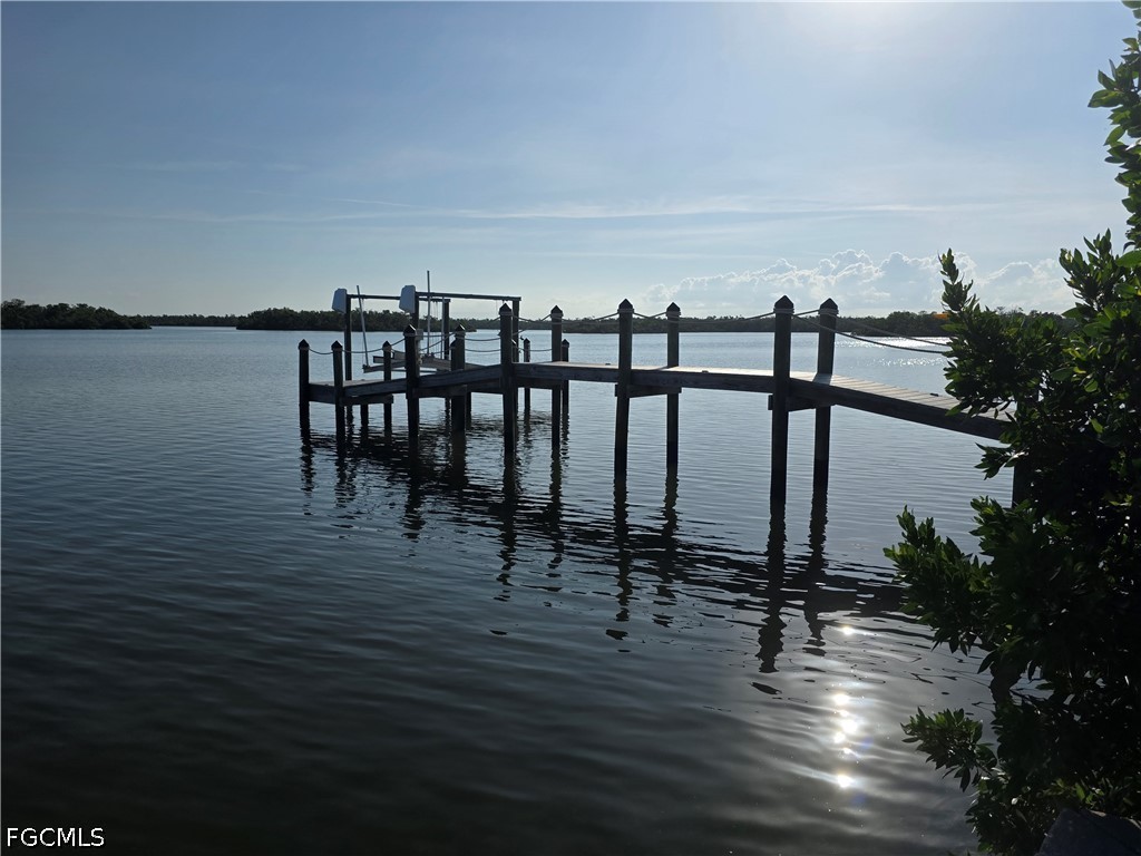 8 Helen Lane Fort Myers Beach FL 33931 2026018474 image6