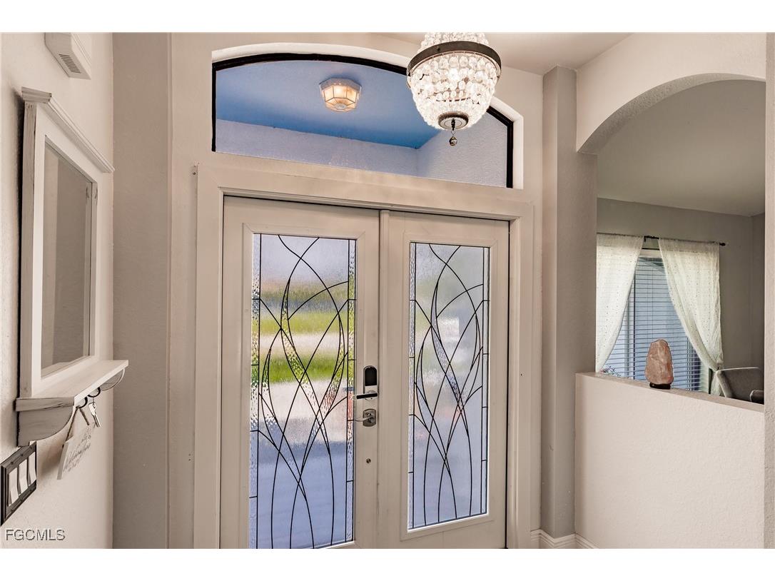 8 NE 8th Place Cape Coral FL 33909 2025009820 image20