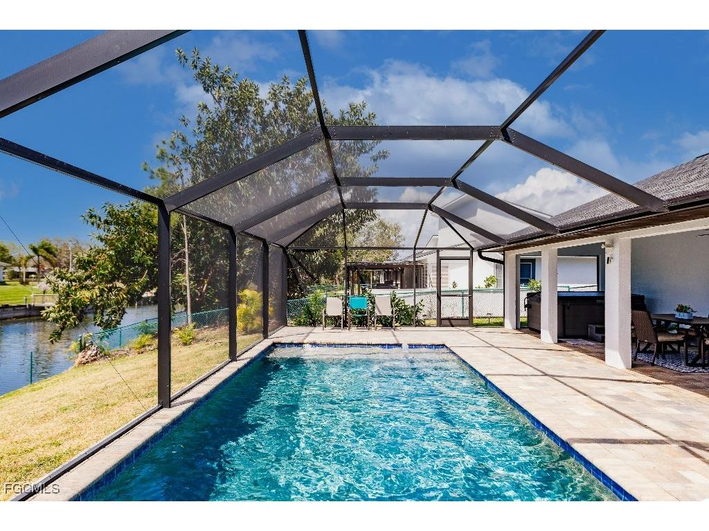 8 NE 8th Place Cape Coral FL 33909 2025009820 image7