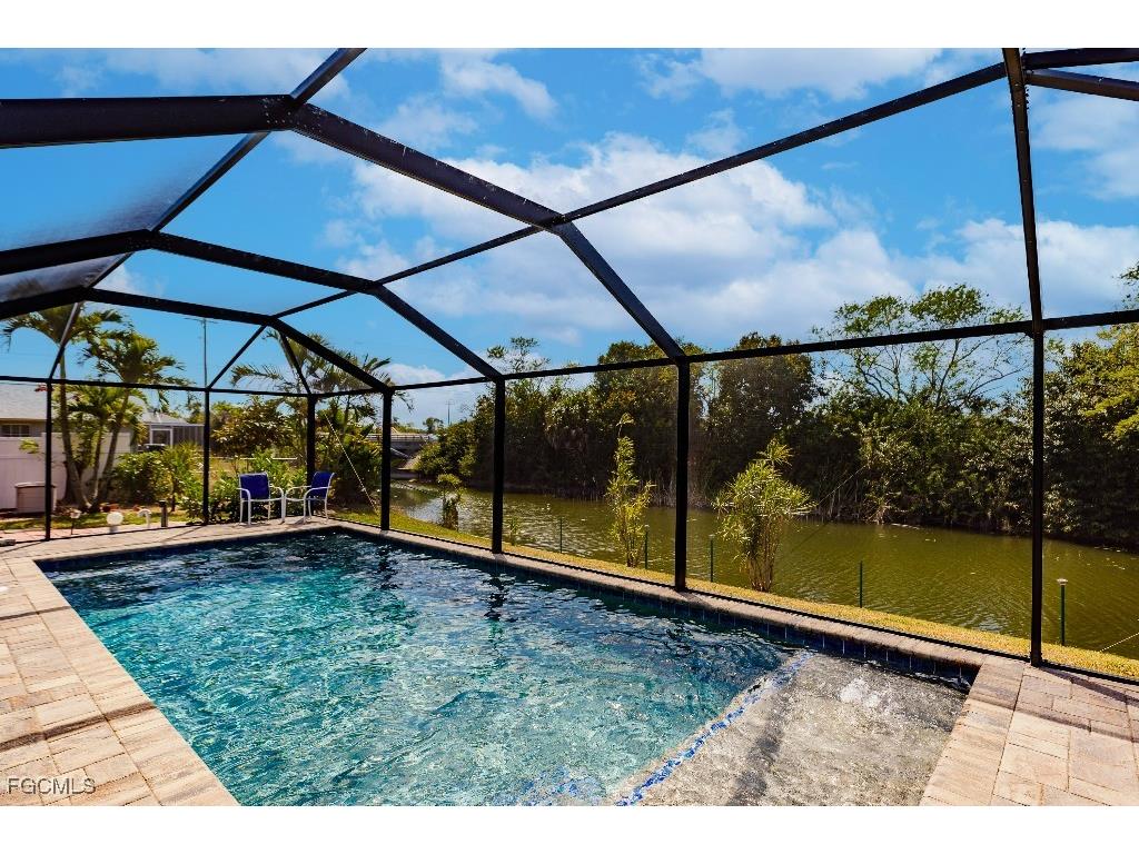 8 NE 8th Place Cape Coral FL 33909 2025009820 image8