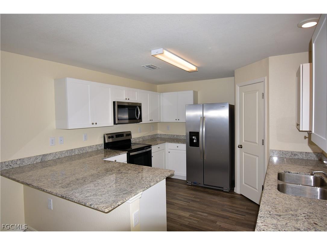 8 NW 8th Terrace Cape Coral FL 33993 2026011224 image12