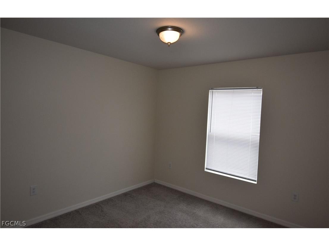 8 NW 8th Terrace Cape Coral FL 33993 2026011224 image19