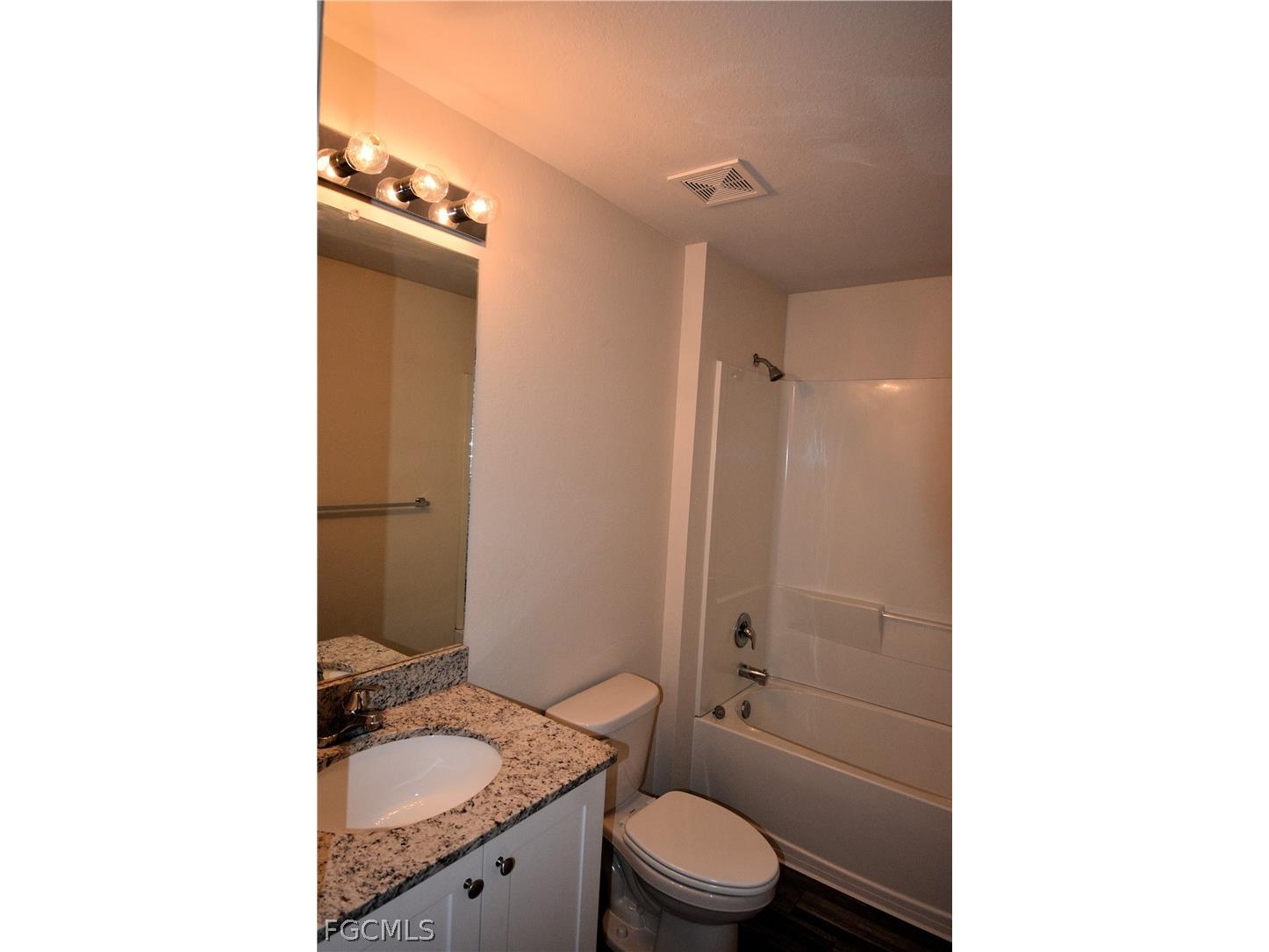 8 NW 8th Terrace Cape Coral FL 33993 2026011224 image20