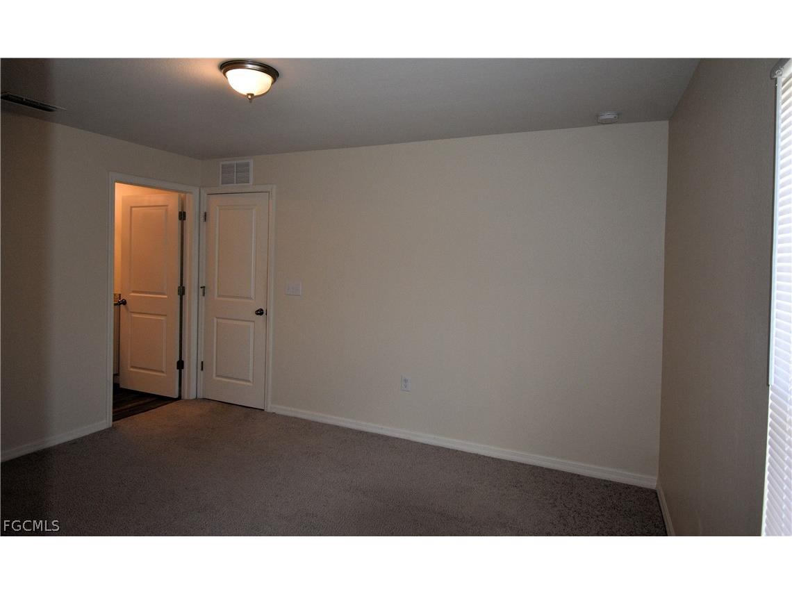 8 NW 8th Terrace Cape Coral FL 33993 2026011224 image24