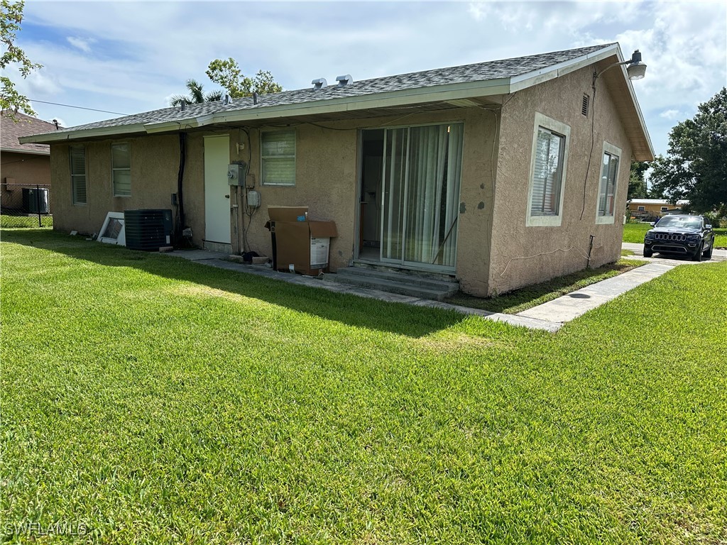 8 Roanoke Drive Fort Myers FL 33905 225053854 image5