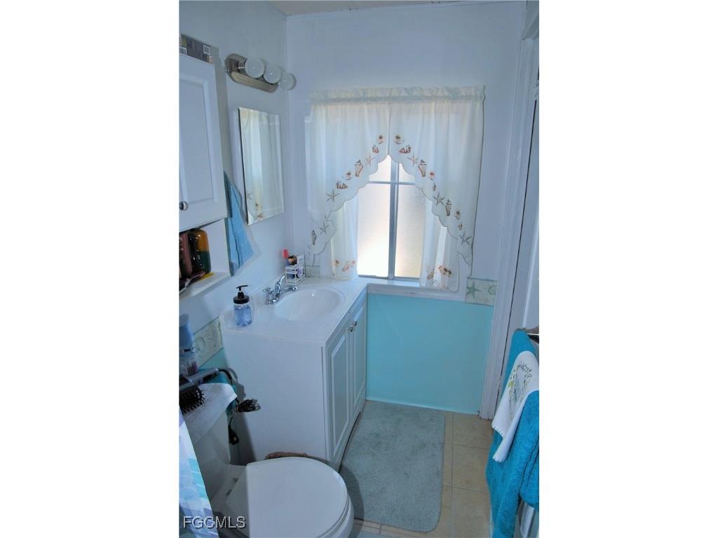 80 Snead Drive North Fort Myers FL 33903 2025015701 image27