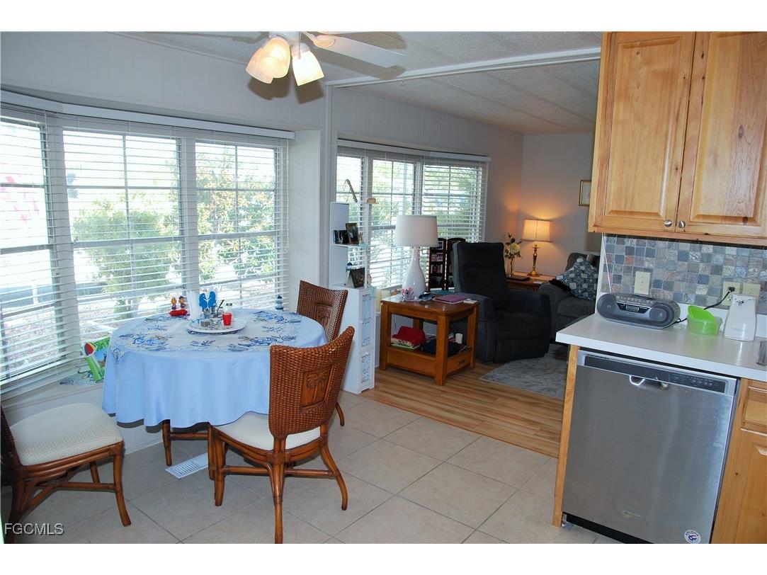 80 Snead Drive North Fort Myers FL 33903 2025015701 image8