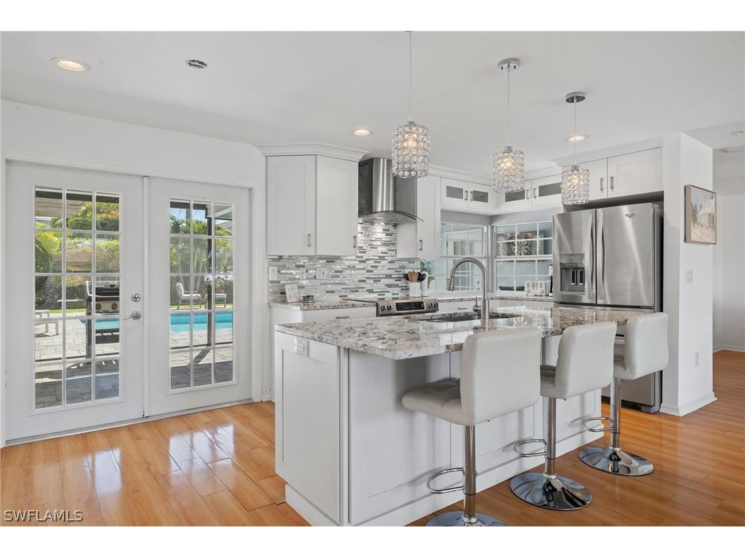 800 100th Avenue N Naples FL 34108 223009827 image1