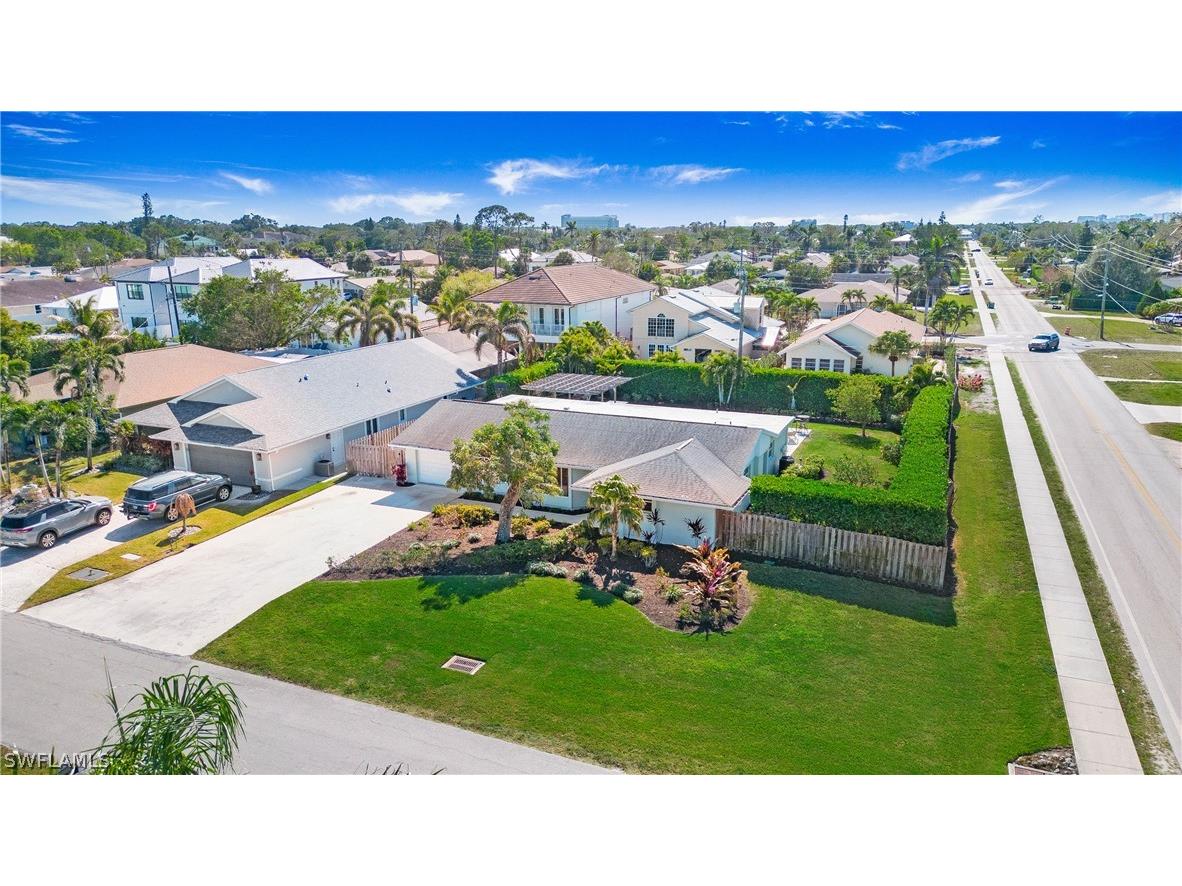 800 100th Avenue N Naples FL 34108 226010371 image38