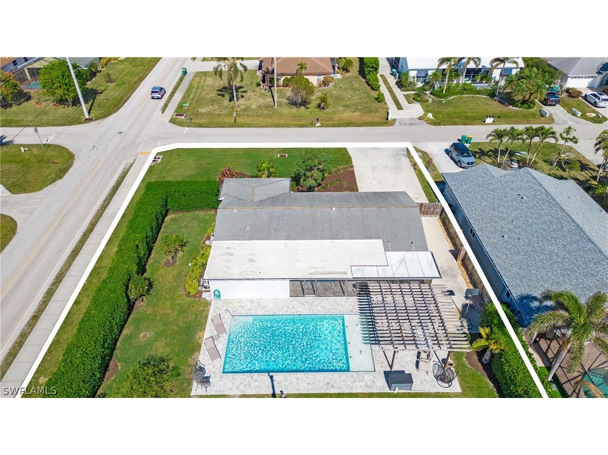 800 100th Avenue N Naples FL 34108 226010371 image40