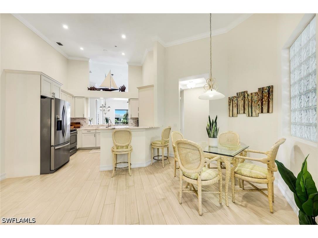 800 Breakaway Lane #203 Naples FL 34108 226021228 image11