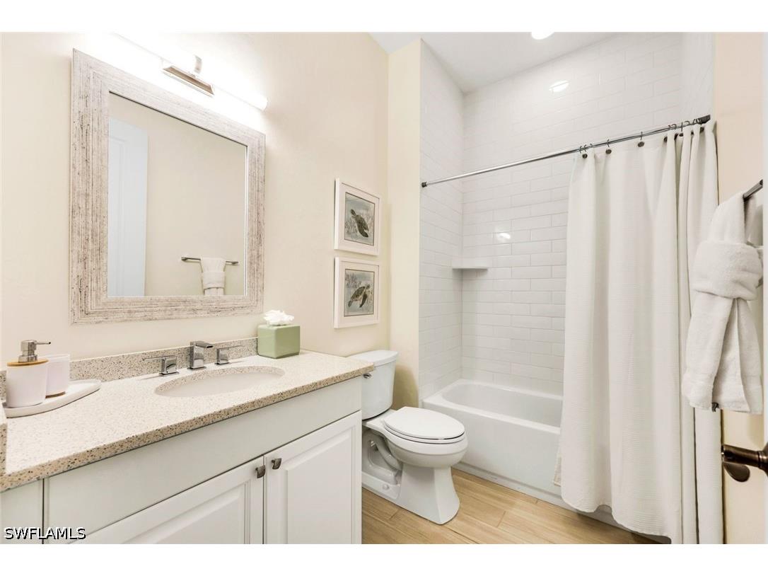 800 Breakaway Lane #203 Naples FL 34108 226021228 image16