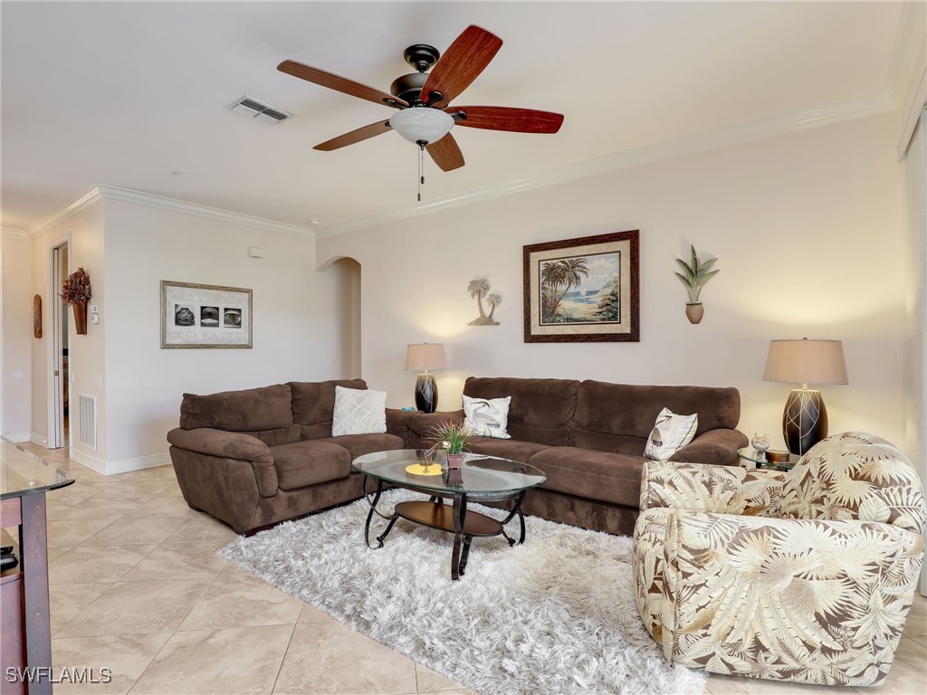 800 Carrick Bend Circle #102 Naples FL 34110 225080990 image10