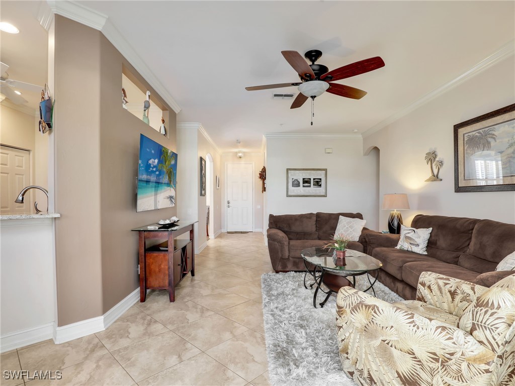 800 Carrick Bend Circle #102 Naples FL 34110 225080990 image11