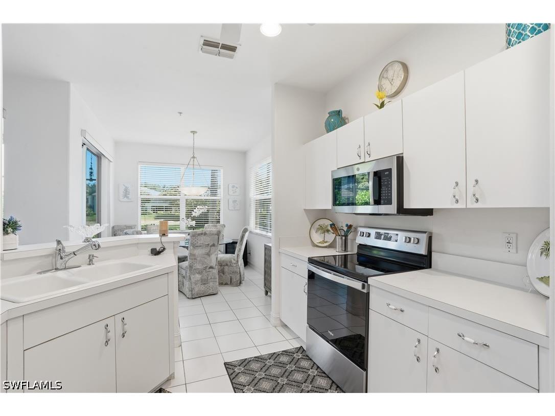 800 Carrick Bend Circle #103 Naples FL 34110 226018781 image6