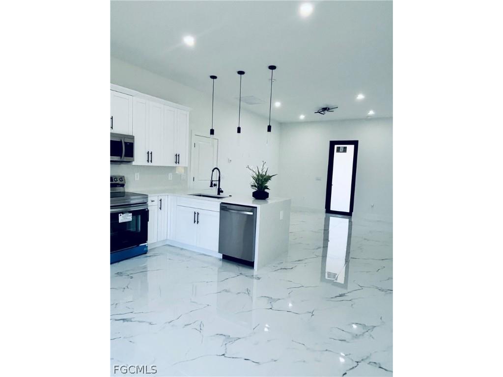 800 E 5th Street Lehigh Acres FL 33972 2026007492 image11