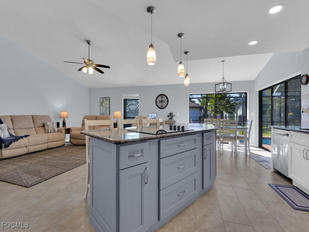 800 El Dorado Parkway W Cape Coral FL 33914 2025024041 image17