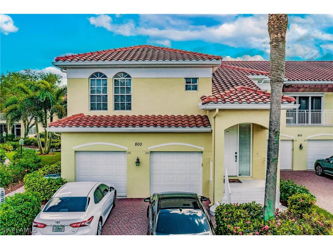 800 Lambiance Circle #8-201 Naples FL 34108 223000422 image1