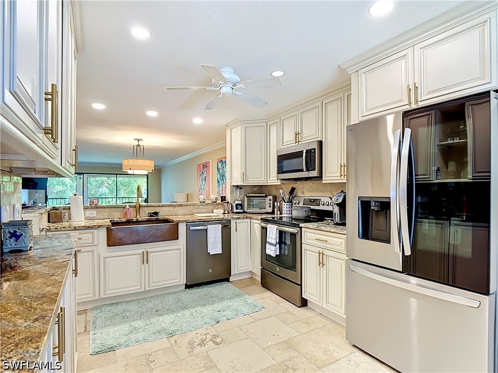 800 Misty Pines Circle #202 Naples FL 34105 226015236 image11