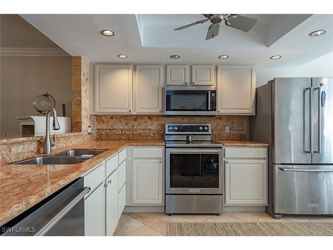 800 Misty Pines Circle #H102 Naples FL 34105 226003130 image4