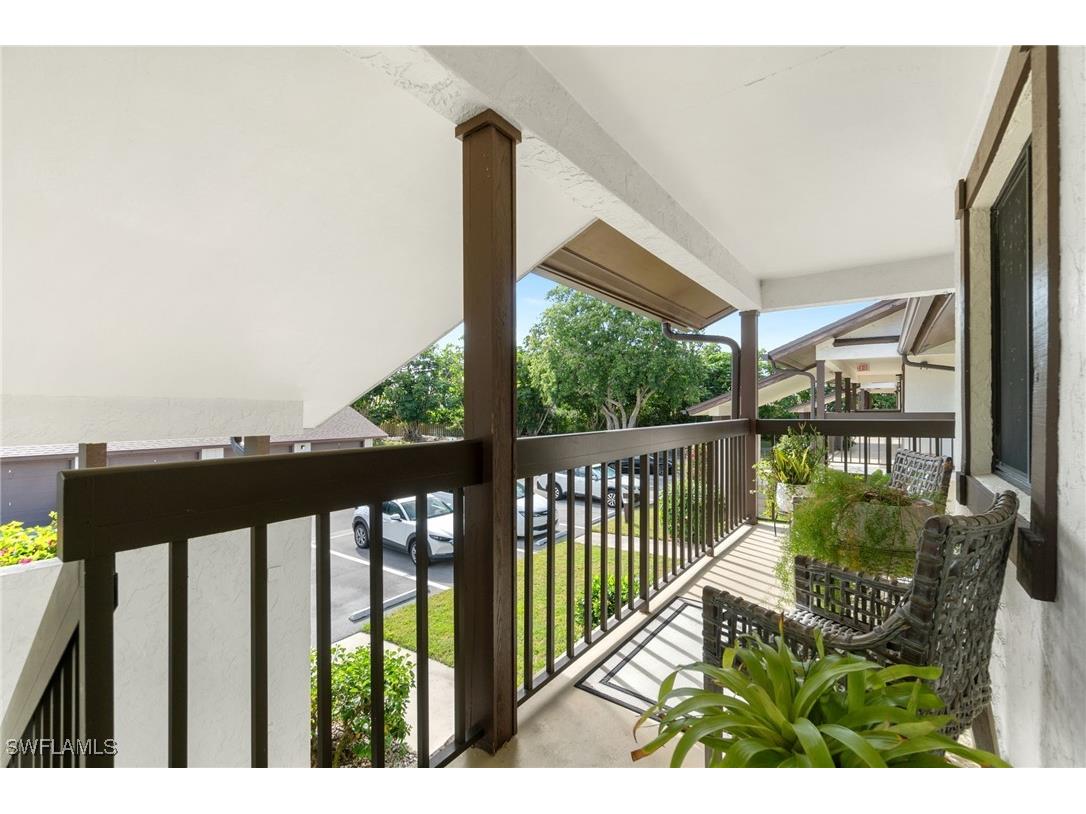 800 Misty Pines Circle #H205 Naples FL 34105 225068910 image5