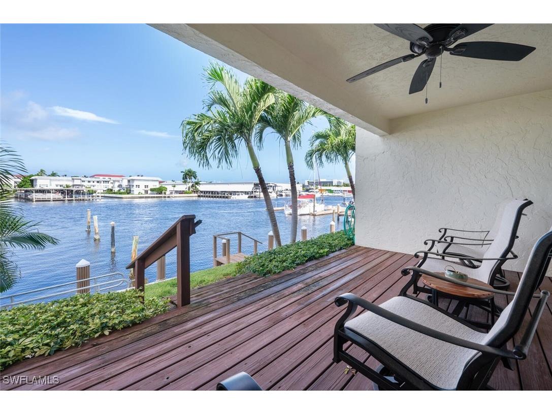 800 River Point Drive #207 Naples FL 34102 224065201 image1