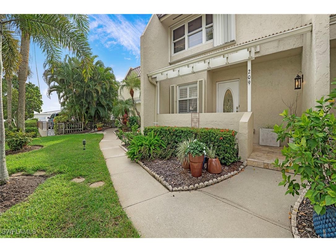 800 River Point Drive #209 Naples FL 34102 225079098 image4