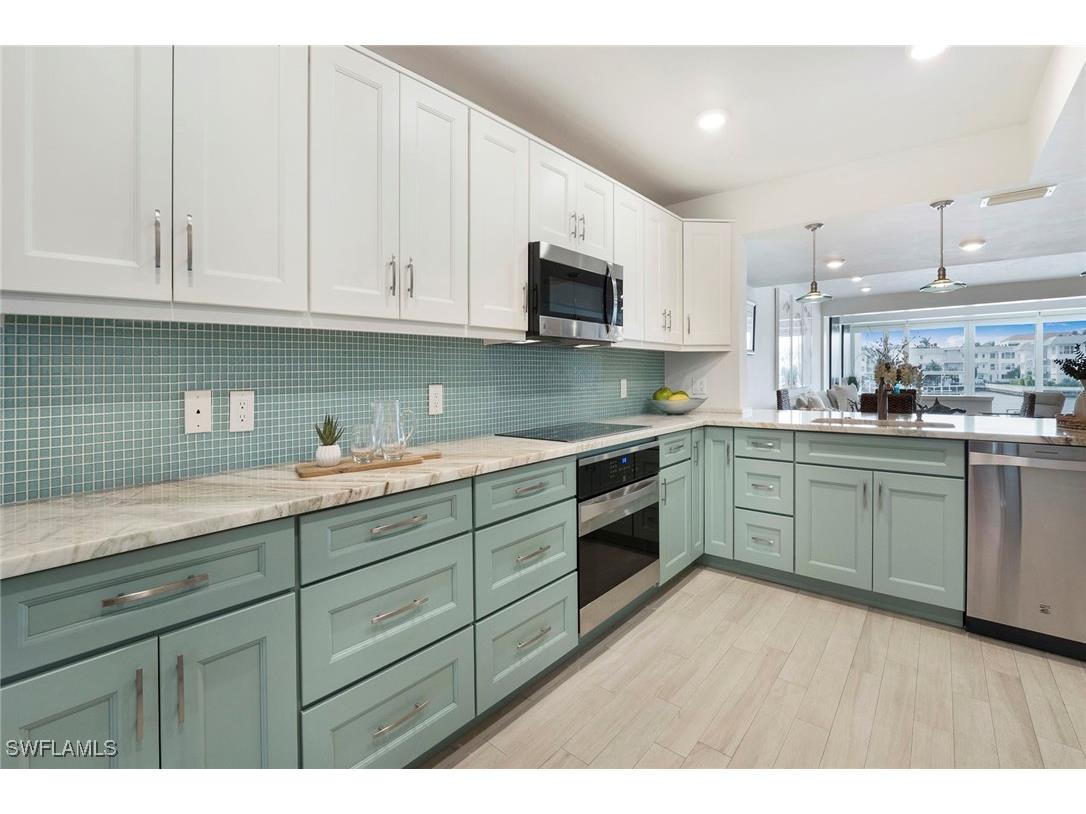 800 River Point Drive #209 Naples FL 34102 225079098 image8