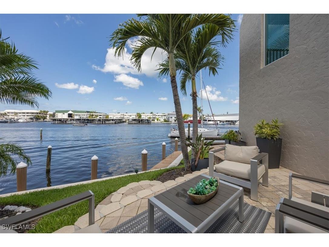 800 River Point Drive #212 Naples FL 34102 225058463 image24