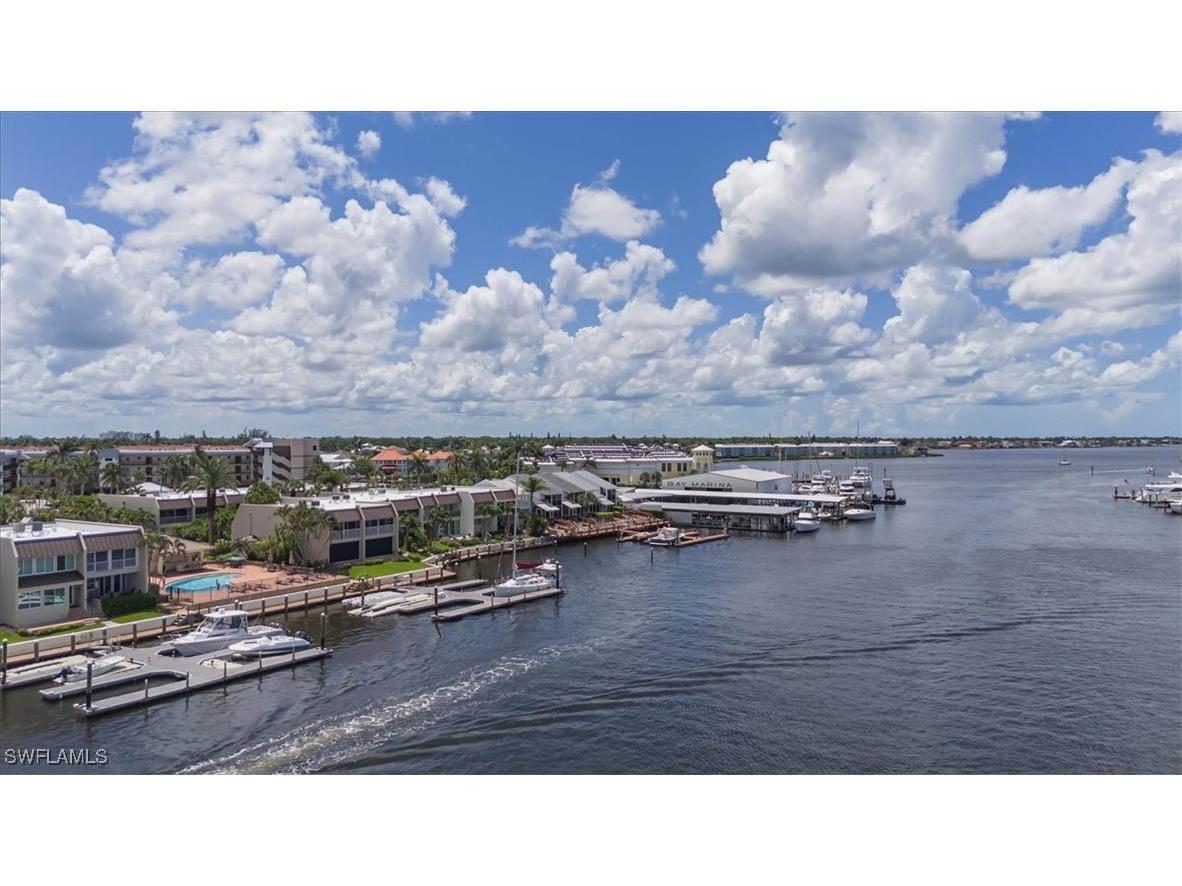 800 River Point Drive #212 Naples FL 34102 225058463 image33