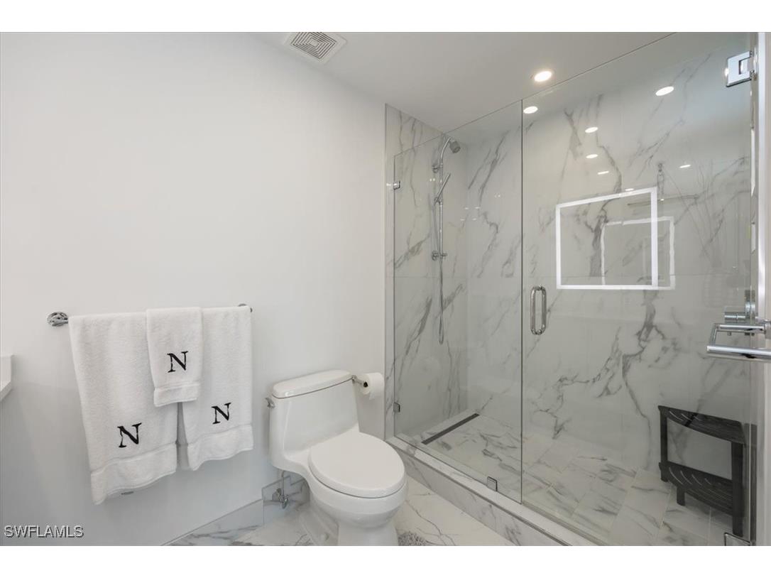 800 River Point Drive #212 Naples FL 34102 225058466 image18