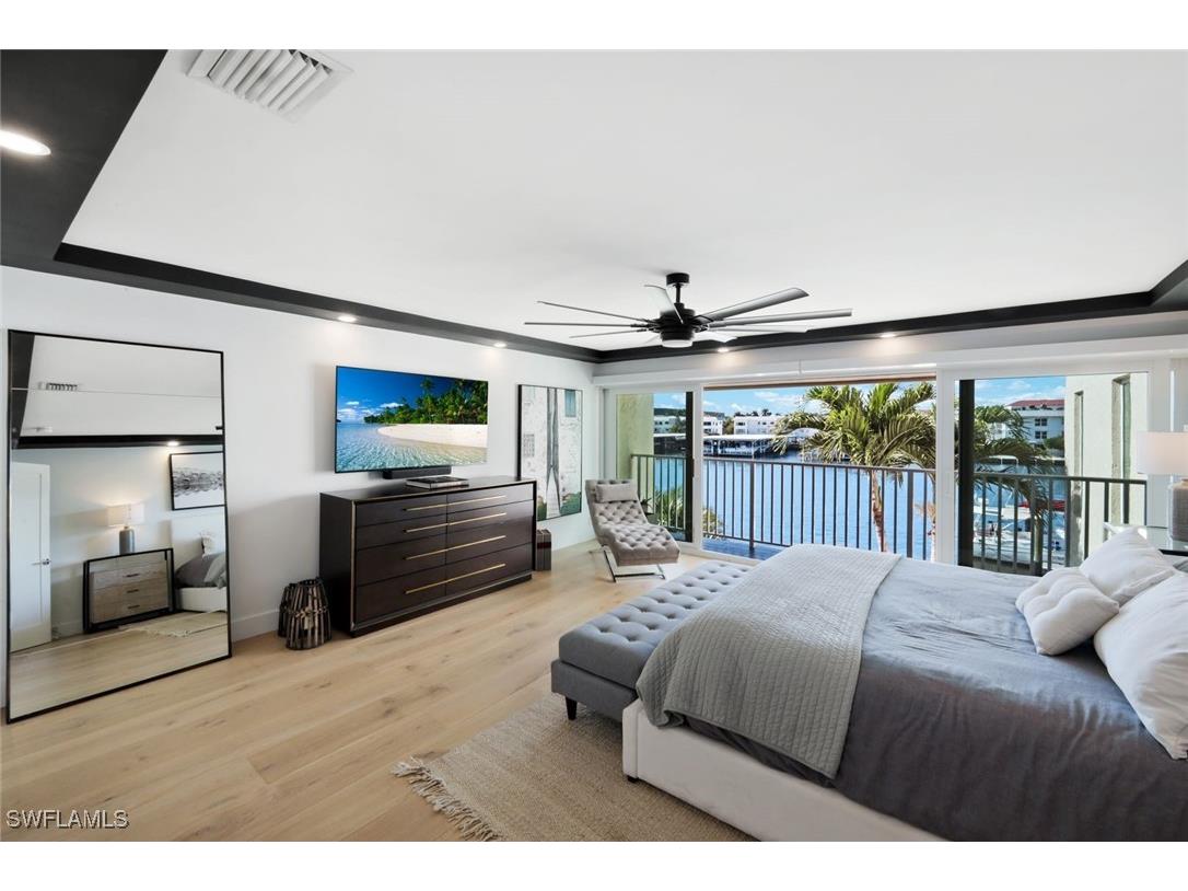 800 River Point Drive #212 Naples FL 34102 225084772 image13