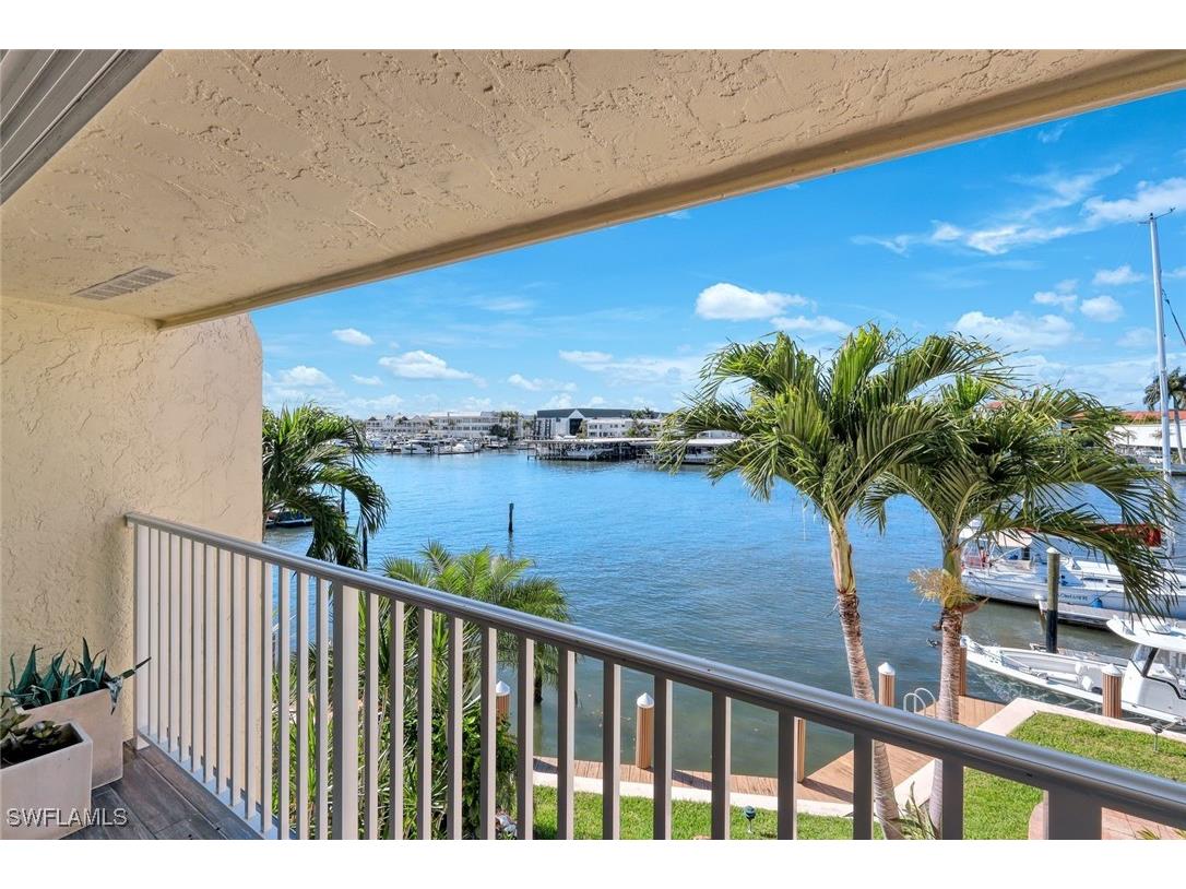 800 River Point Drive #212 Naples FL 34102 225084772 image14