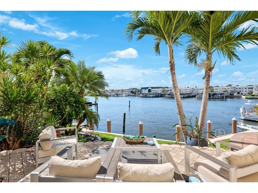 800 River Point Drive #212 Naples FL 34102 225084772 image23