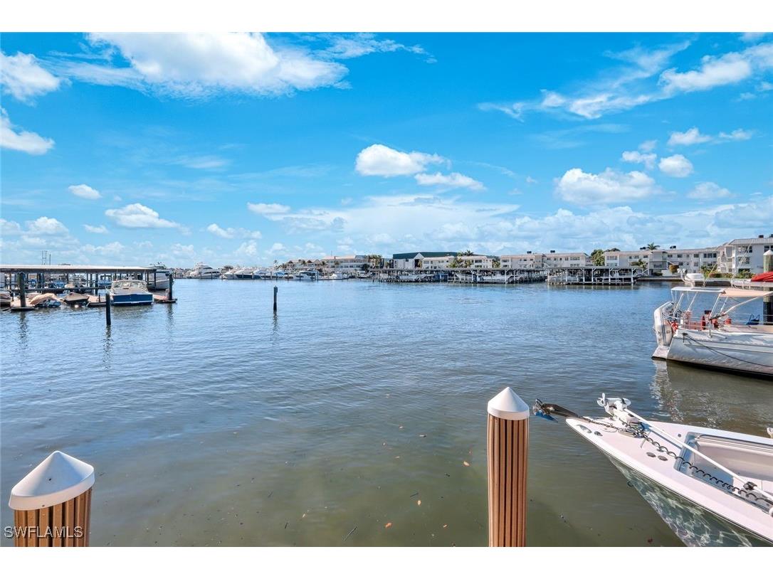 800 River Point Drive #212 Naples FL 34102 225084772 image24