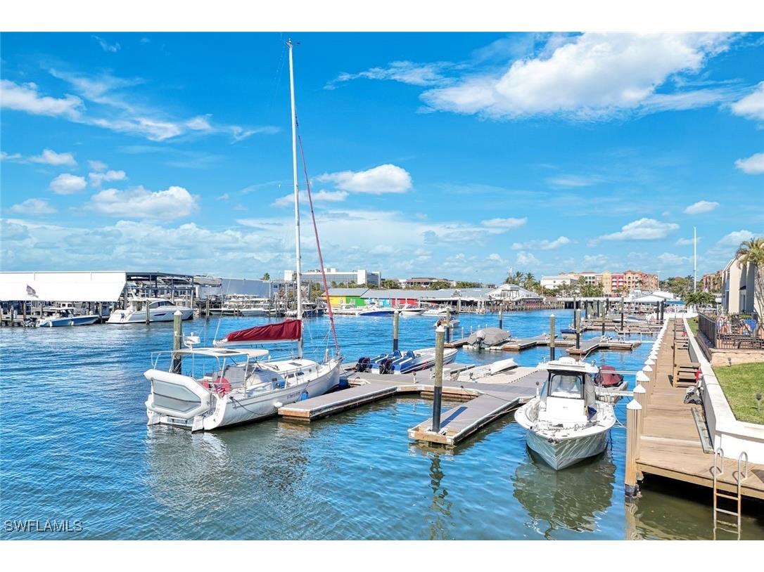 800 River Point Drive #212 Naples FL 34102 225084772 image31