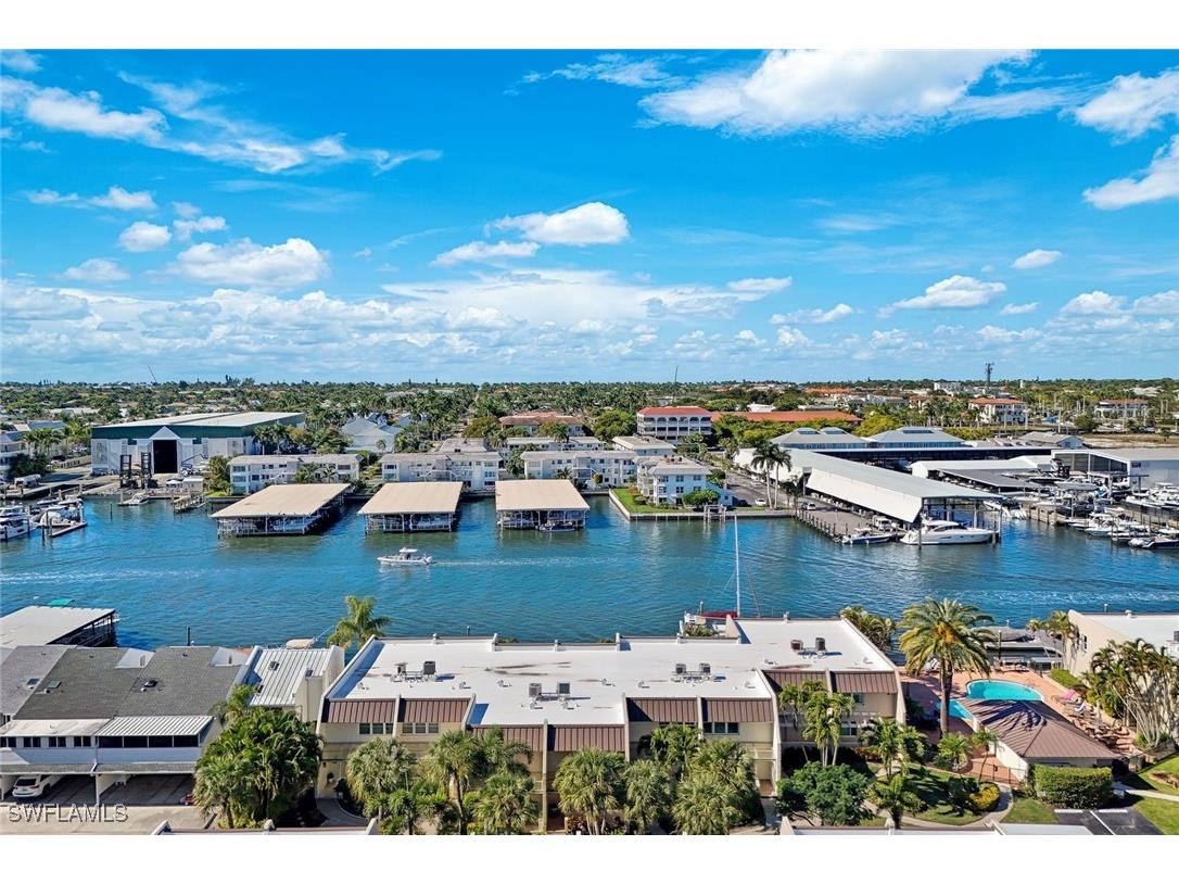 800 River Point Drive #212 Naples FL 34102 225084772 image32