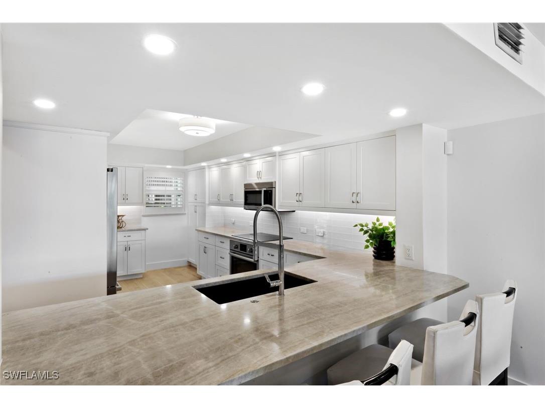 800 River Point Drive #212 Naples FL 34102 225084772 image9