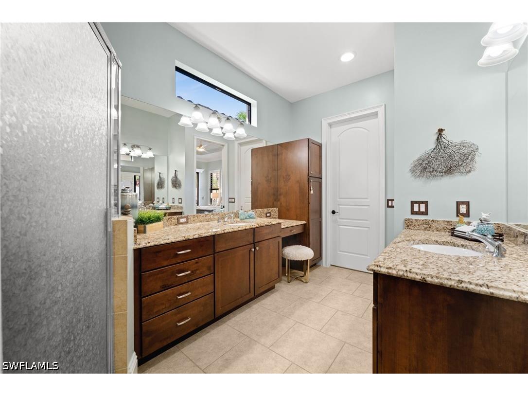 8000 Cordoba Place Naples FL 34113 226018712 image17