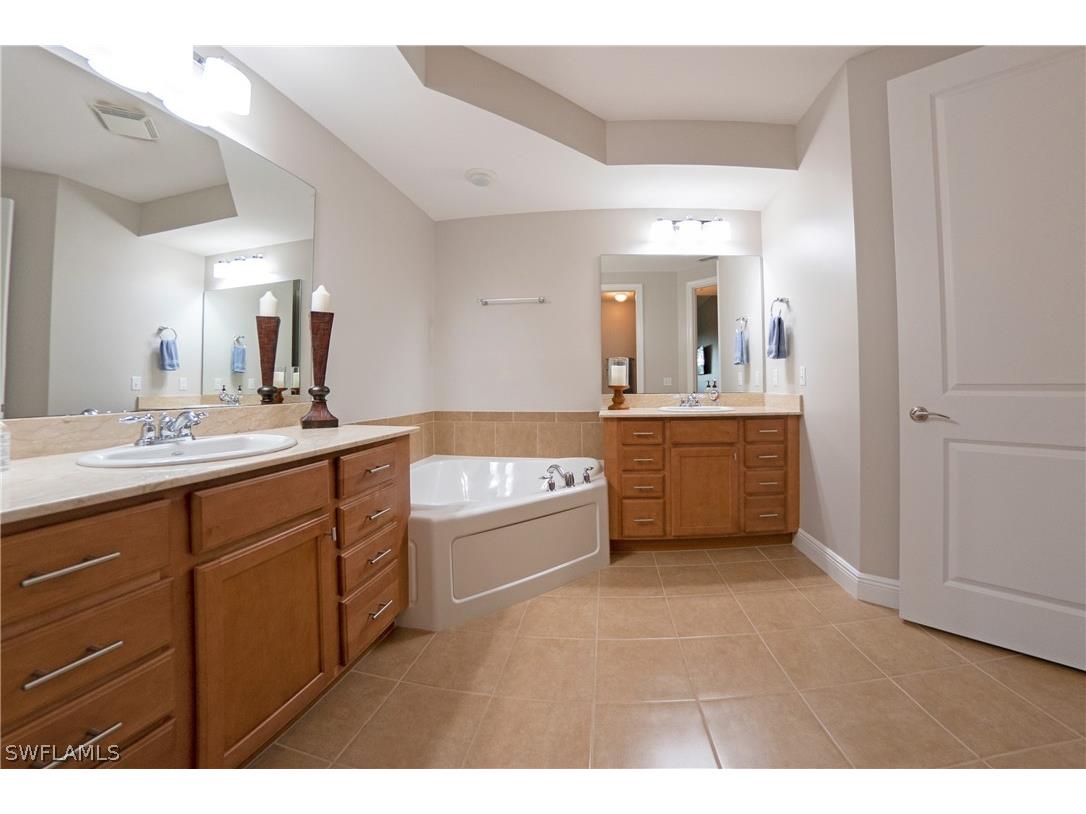 8000 Via Sardinia Way #5207 Estero FL 33928 226011196 image13